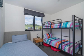 Hosts on the Coast - Leighs' Luxury Retreat Cooks Beach